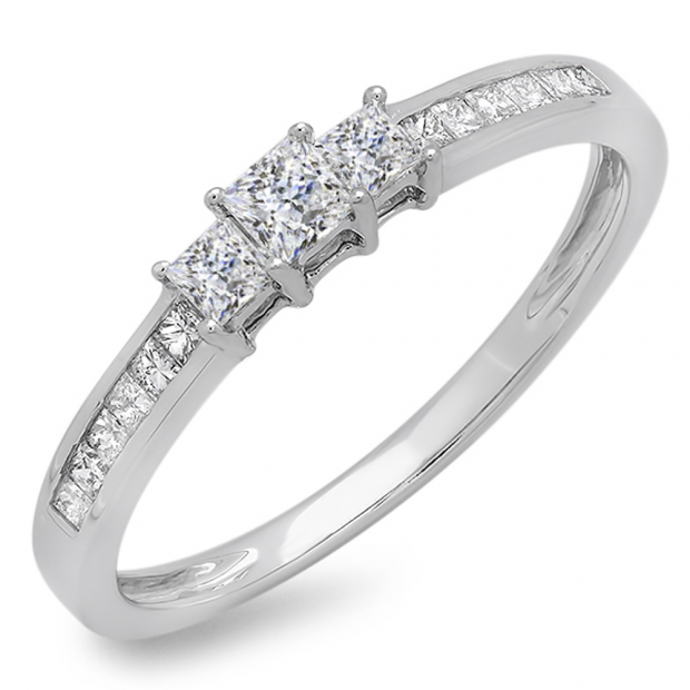 ... Gold Princess Cut Diamond Ladies Bridal 3 Stone Engagement Ring 12 CT